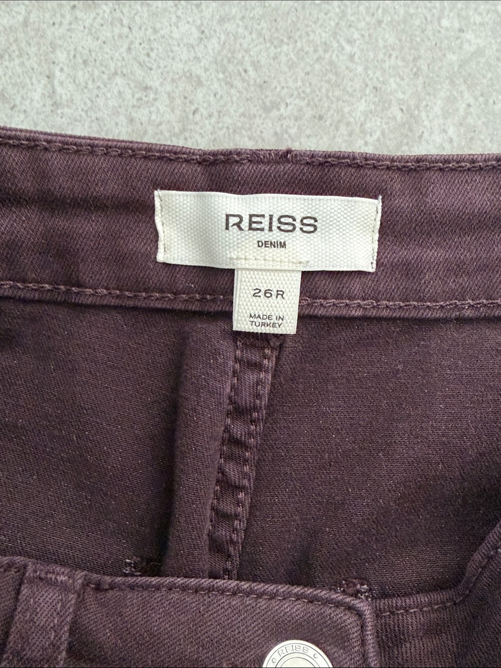 Reiss Sakura Patch-Pocket Flared Jeans in Burgundy 26R - Picture 4 of 7